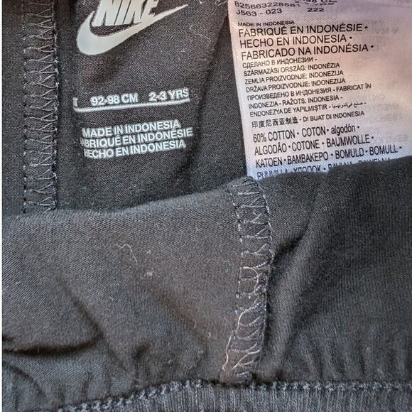 EUC Nike Skirt | Girls 2-3T - Picture 2 of 3